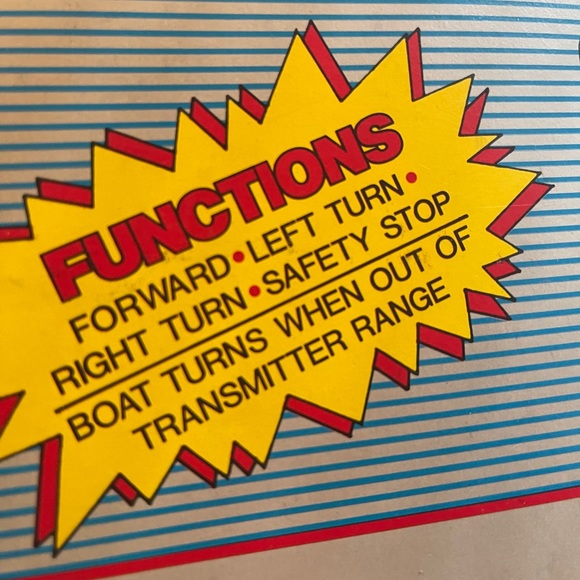 KAY-BEE vintage, 1986 speed boat toy - Picture 8 of 8